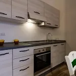 Rf شقة فولّونيكا